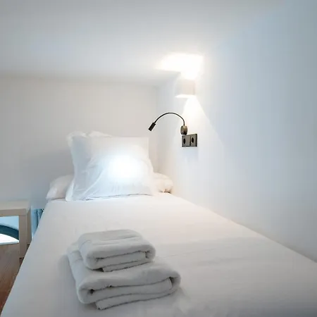 Montevideo 6 * סביליה